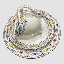 Shelley Lomond Shape Pattern