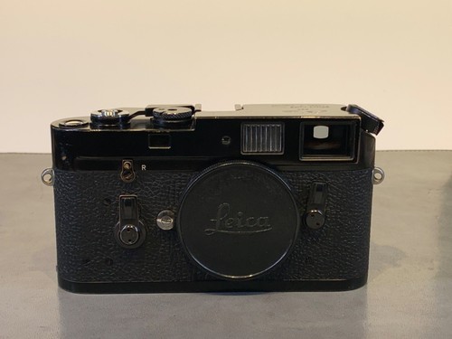 Leica rangefinder film - m4,