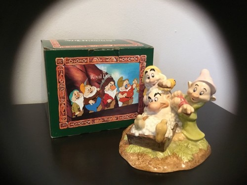 Royal doulton snow white - -,