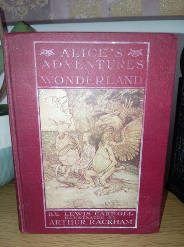Alice wonderland lewis - alice,