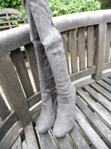Redoute grey suede over - la,