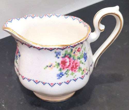 Royal albert petit point - royal,