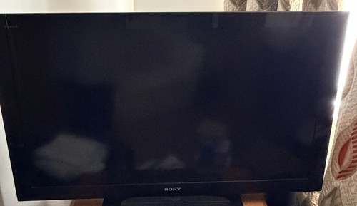 Sony bravia tv screen - 40",