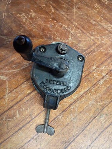 Vintage luther household - vintage, hand