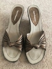 Hush Puppies Wedge Heel Mule Slip on Sandals Size 7 Bronze Women Lady Shoes