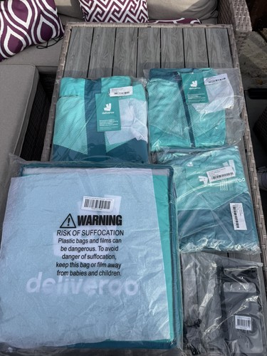 Deliveroo rider kit - rider,