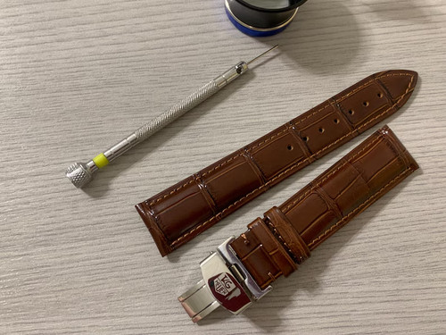 Tag heuer 18mm - tag, brown