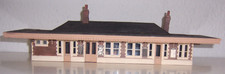 Ratio?? Trackside OO/HO Gauge GWR Station Building - Kit built Used Waiting Room