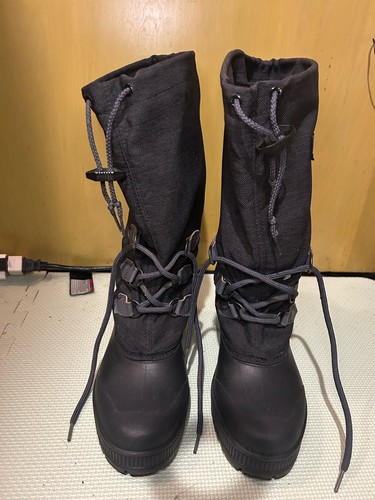 Vintage women black sorel - vintage,