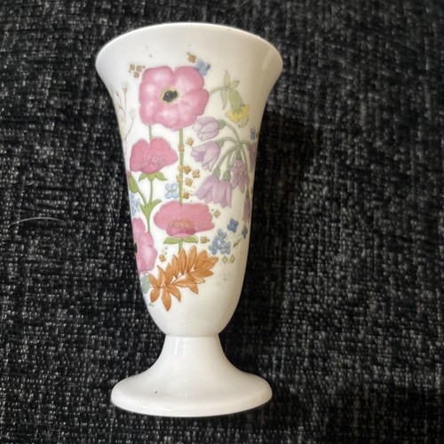 Wedgwood meadow sweet - meadow,