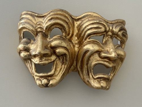 The entertainer laughing and - the,