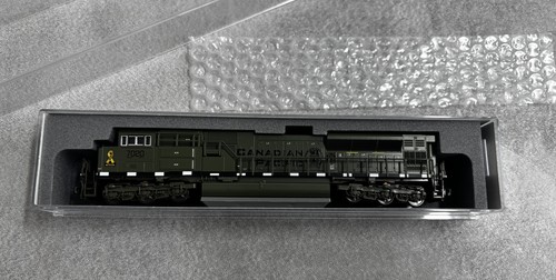 Kato 1768541 emd sd70acu - kato,