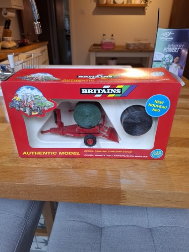 Britains farm toys - britains,