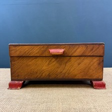 ART DECO VINTAGE FOOTED WOODEN SEWING TRINKET STORAGE BOX & COMPARTMENT TRAY