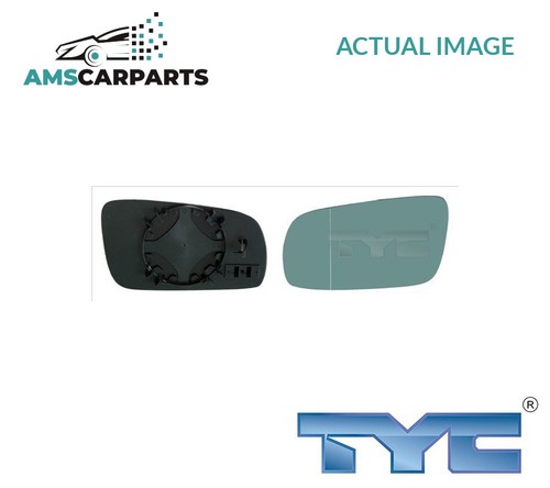 Rear view mirror - view,