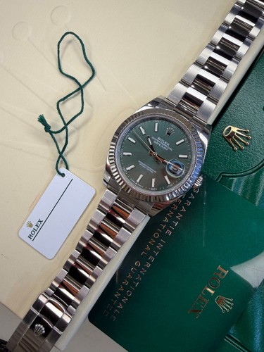 Rolex datejust mint - 41, green