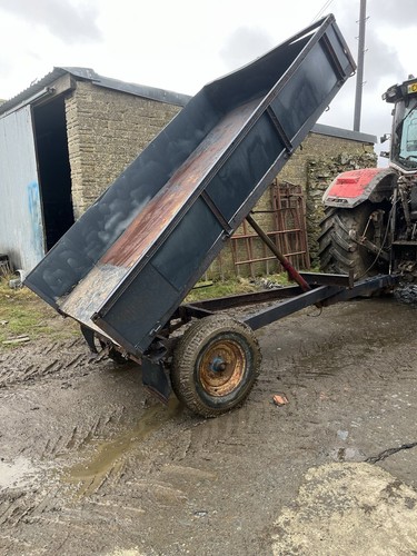 Tipping trailers for tractors - trailers,