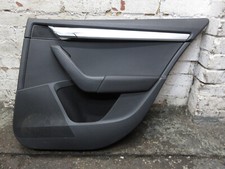 2015 SKODA OCTAVIA TSI DSG MK3 5DRS HATCH REAR RIGHT SIDE DOOR CARD
