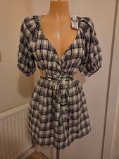 New / tag chequered mini