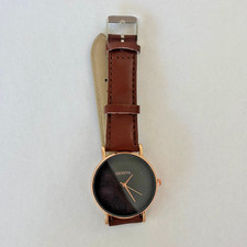 Minimalist Quartz Watch Black