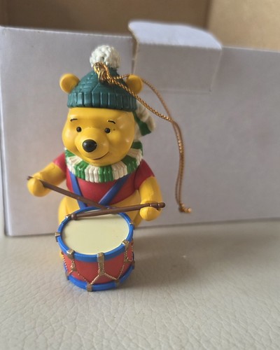 Winnie the pooh disney grolier - winnie,