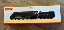 R30124 Hornby OO Gauge LNER