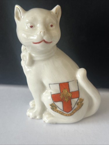 Vintage crested china cat - crested,