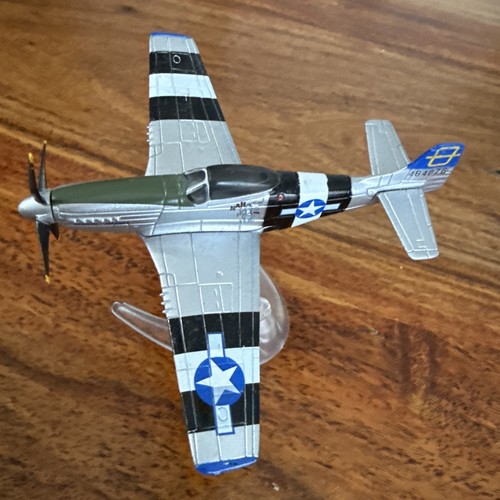 Corgi p51 mustang usaaf - p51-d,