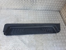 MERCEDES VITO SLIDING SIDE STEP TRIM RIGHT SIDE A4476803206 W447 2018