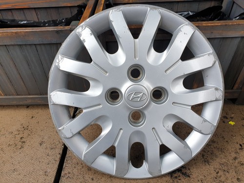 Hyundai i10 wheel trim - hyundai,