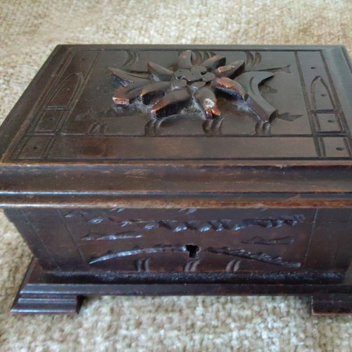 Vintage hand carved - hand,