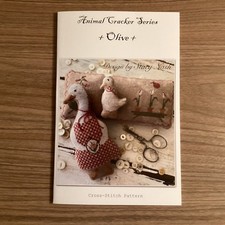 Olive cross stitch - cross,