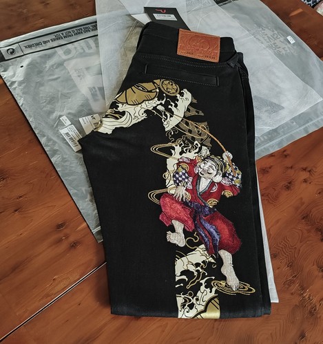 Evisu embroidered carrot fit - carrot,