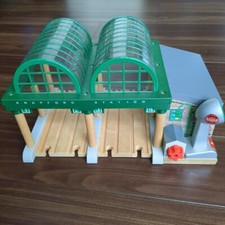 Thomas & Friends Wooden Railway Train Tank Engine Microphone Knapford Station JP