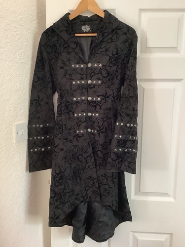 Long gothic black jacquard - gothic,