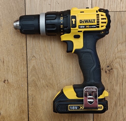 Dewalt dcd785 drill with case - dcd785,