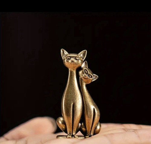 Brass statuette cats - "cats, in