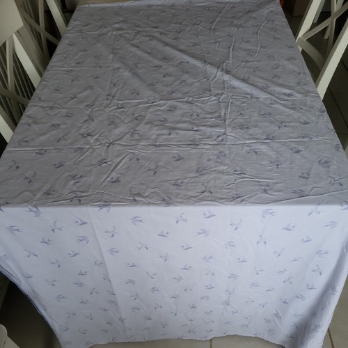Single blue and white - blue,