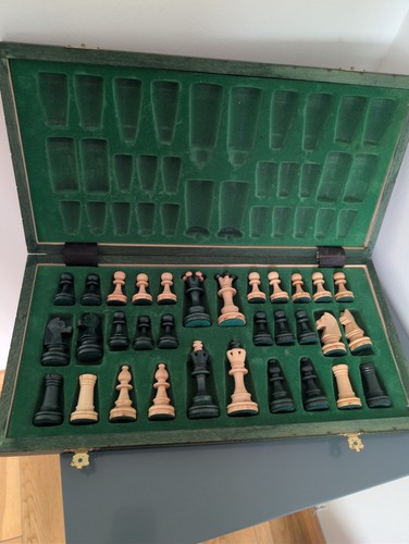 Vintage wooden chess set - chess,
