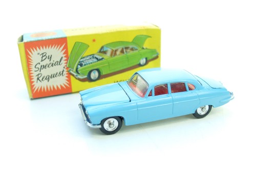 Corgi 238 jaguar mark - 238,