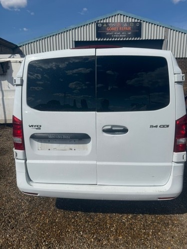 White pair rear - white,