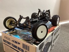 Team Associated B4 Stealth new