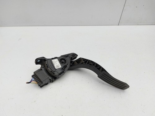 Volvo xc60 2015 accelerator - xc60,