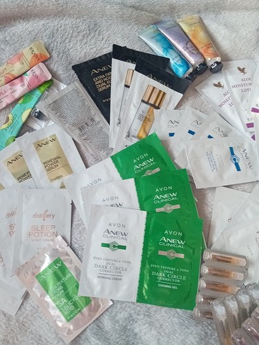 Cosmetics samples bundle - cosmetics,