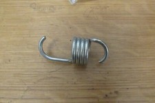 1967 1968 NOS YAMAHA YDS6 DS6 DS5 CENTRE MAIN STAND SPRING 90506-45062