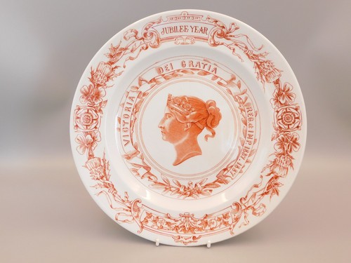 Royal worcester queen victoria - queen,