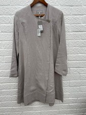 BNWT Joyce Ridings New Beige