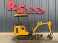 JCB 15C-1 y2019 2040 hrs 3