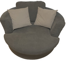DFS  LARGE SWIVEL CHAIR