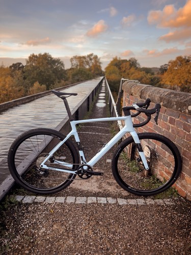 Scott addict gravel carbon - gravel, 40
